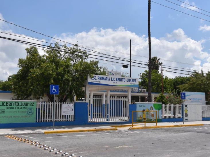 Celebran Día del Maestro… sin clases Celebran Día del Maestro… sin clases