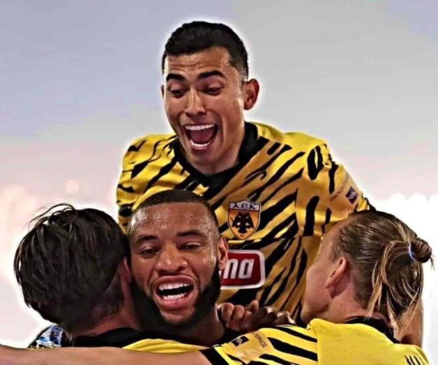 Conquista Orbelín Pineda el título con el AEK Atenas