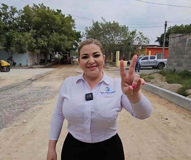 Avanzan dos obras de pavimentación asfáltica