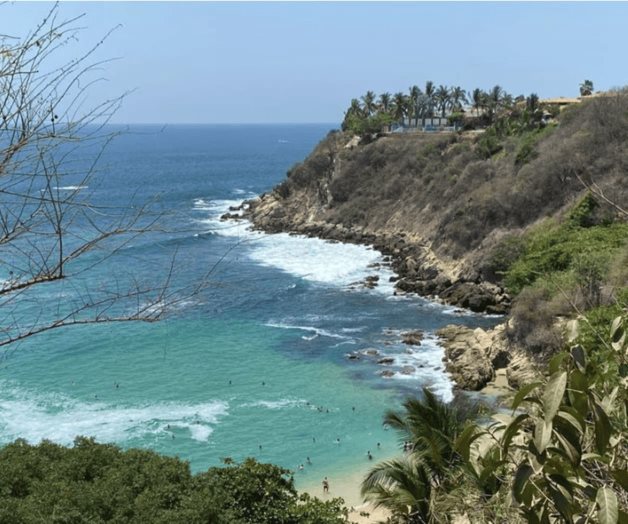 Matan a turista canadiense en Puerto Escondido