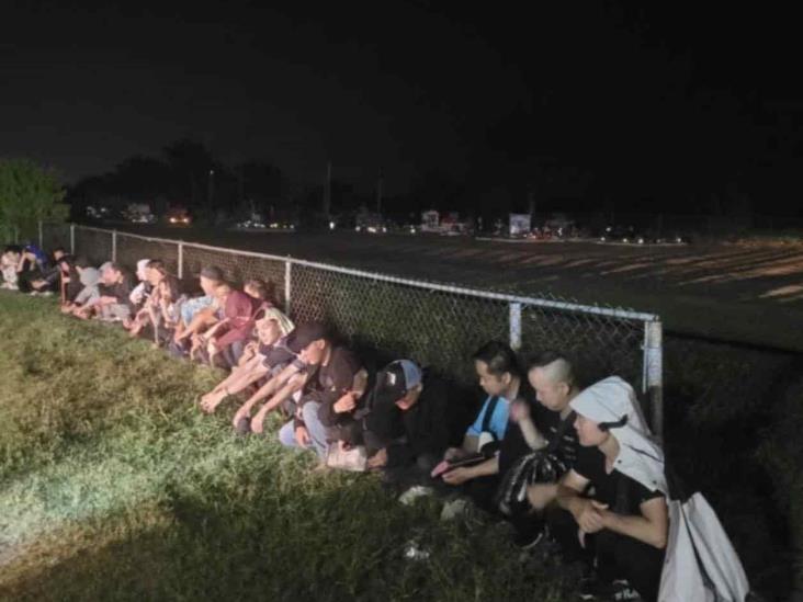 Detienen a un grupo de migrantes chinos Detienen a un grupo de migrantes chinos