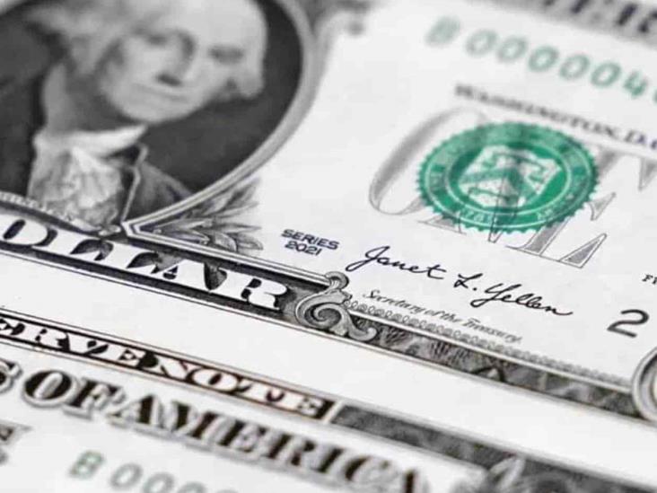 Sube dólar a $18.14; el peso cede ante anuncio de Banxico Sube dólar a $18.14; el peso cede ante anuncio de Banxico