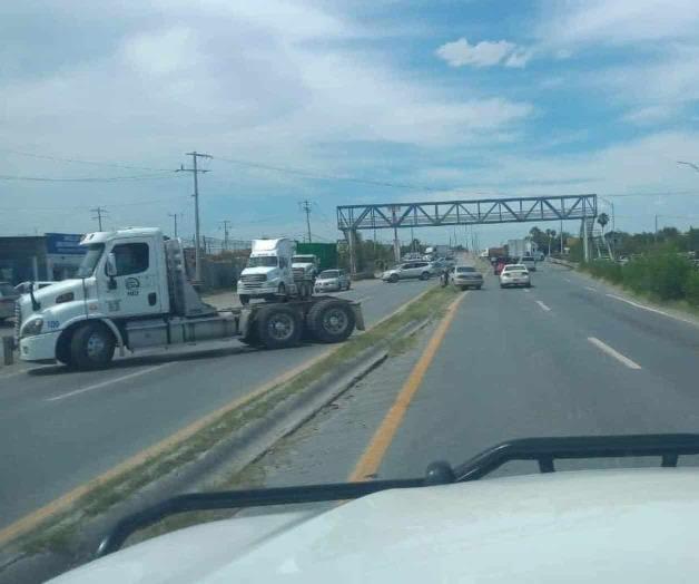 Emboscan sicarios a personal militar Emboscan sicarios a personal militar