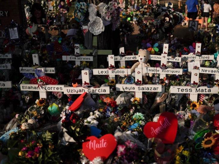 Dolidas familias de Uvalde presionan contra venta de armas Dolidas familias de Uvalde presionan contra venta de armas