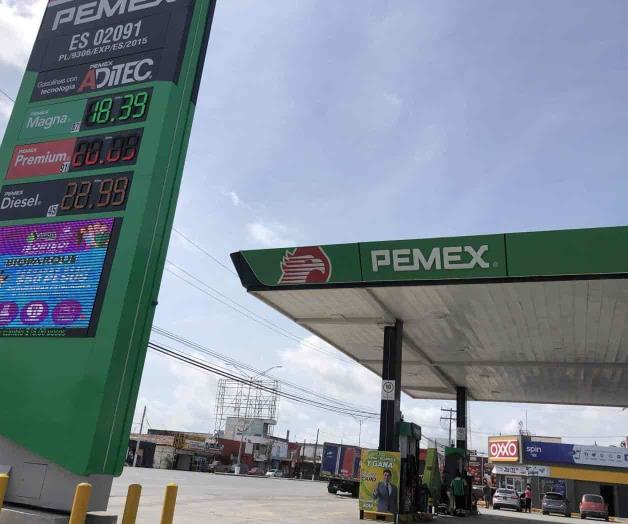 Cotización del dólar no afecta precio de la gasolina