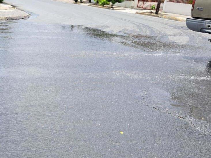 Piden a gobierno morenista dar solución a fuga de agua Piden a gobierno morenista dar solución a fuga de agua