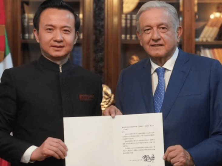 AMLO y embajador de China conversan sobre tráfico de fentanilo en PN AMLO y embajador de China conversan sobre tráfico de fentanilo en PN