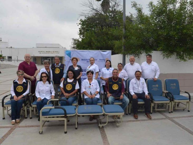 Llevan donativo a Hospital General Llevan donativo a Hospital General