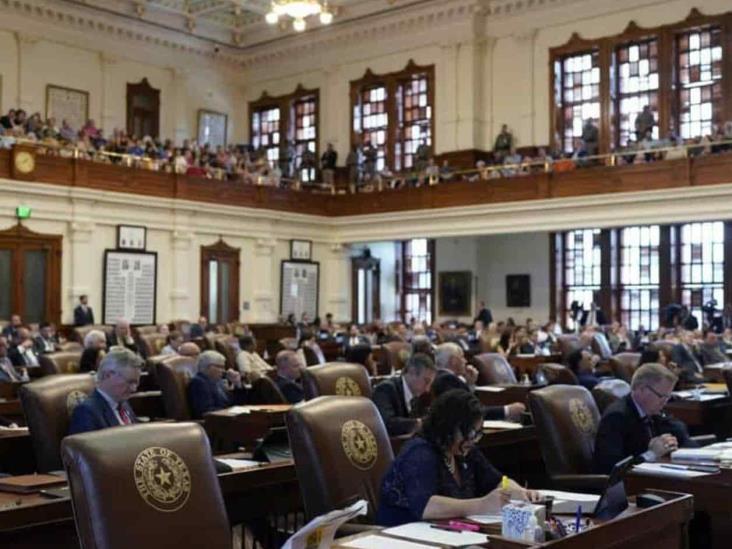 Encausan a Ken Paxton Encausan a Ken Paxton