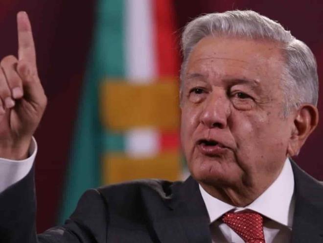 Omite AMLO en declaración ganancias por libro Omite AMLO en declaración ganancias por libro