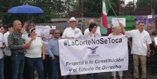 REYNOSA | Protestan ciudadanos en defensa de la SCJN