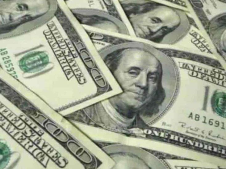 Precio del dólar: moneda abre en 17.56 pesos al mayoreo Precio del dólar: moneda abre en 17.56 pesos al mayoreo