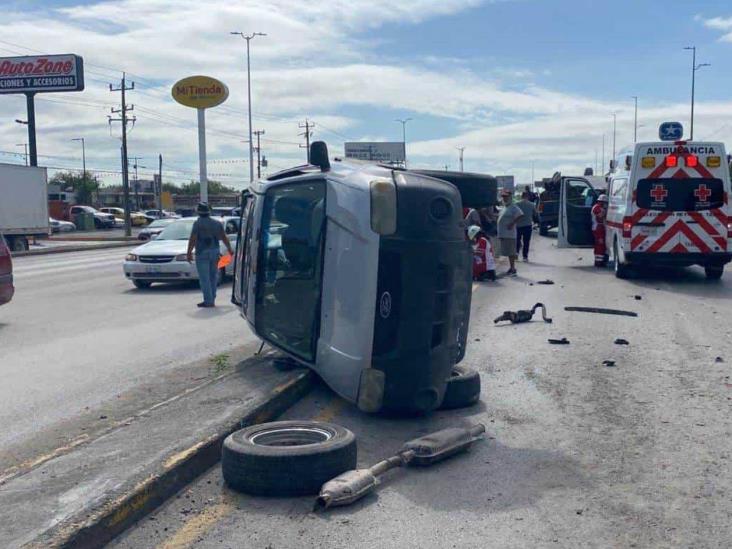 Aparatoso choque deja saldo de varios heridos Aparatoso choque deja saldo de varios heridos