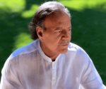 Julio Iglesias ¡contará todo!