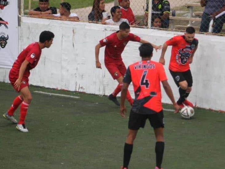 Vikingos, en la cima de la Liga Premier Vikingos, en la cima de la Liga Premier