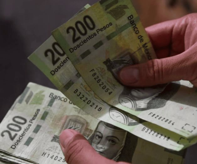 Superpeso amanece fuerte, abre en 17.32 al mayoreo