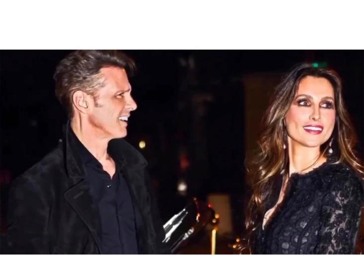 Comparte fotos con su novia Comparte fotos con su novia