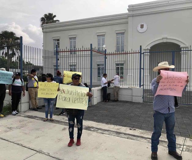 Nueva protesta en caso de Leslie