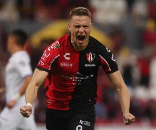 Julio Furch aseguró que su intención es seguir en Atlas