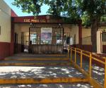 Dan alimentos caducados a niños en primaria de Matamoros