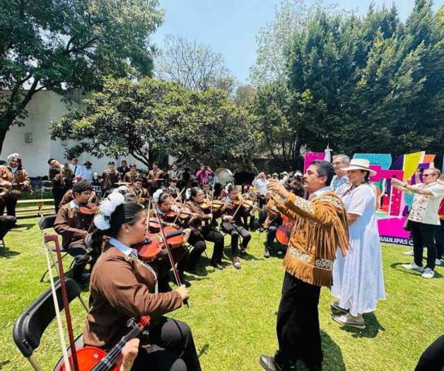 Celebran 14 años de formación Celebran 14 años de formación