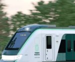 Sale de Ciudad Sahagún el primer tren de cuatro vagones del Tren Maya