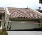 Prevén caigan casas dañadas por un alud