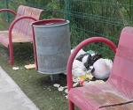 Llenan de basura el Parque Lineal