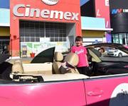 Salas reynosenses se pintan de rosa con estreno de "Barbie"