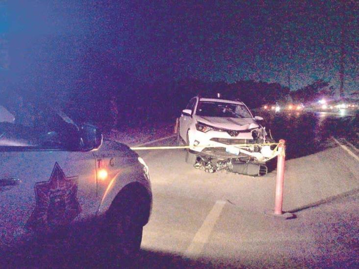 Queda motociclista al borde la muerte Queda motociclista al borde la muerte