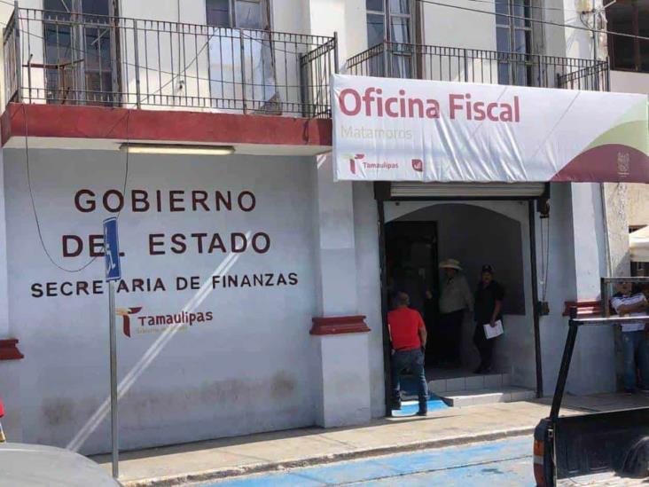 Reactivan trámite de placas en la Oficina Fiscal del Estado en Matamoros Reactivan trámite de placas en la Oficina Fiscal del Estado en Matamoros