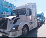 Camioneros generan caos en el Centro