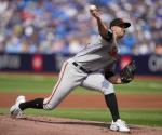 Flaherty resuelve 6 innings y gana en debut con Orioles, 4-1 ante Azulejos