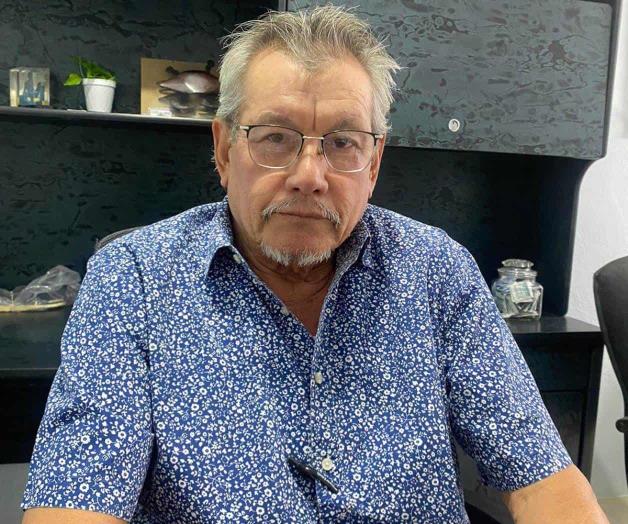 Director médico, listo para toma de protesta Director médico, listo para toma de protesta