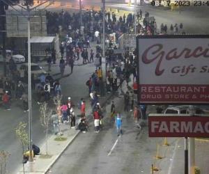 Estampida de migrantes en Puente Nuevo Internacional de Matamoros