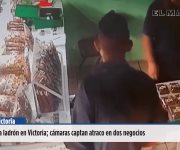 Exhiben a ladrón en Victoria; cámaras captan atracó en dos negocios