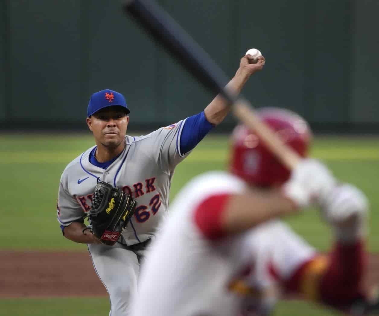 Stewart batea dos jonrones y los Mets vencen 8-3 a Piratas