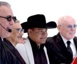 Colaboran Los Babys con Erasmo Catarino