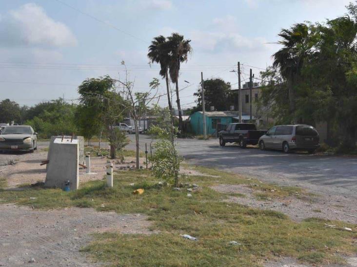 Llega a dormir un poco y roban su camioneta Llega a dormir un poco y roban su camioneta