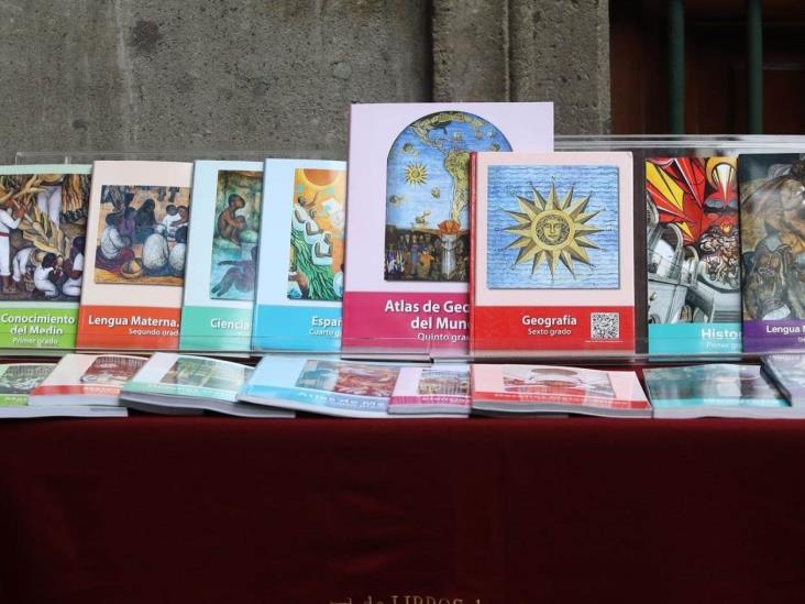 Exhibe Juez a la SEP: Imprimen libros sin programas Exhibe Juez a la SEP: Imprimen libros sin programas