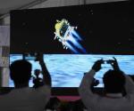 Nave espacial de India desciende con éxito en la Luna