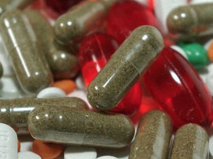 Superfarmacia con medicamentos del mundo, en diciembre: AMLO Superfarmacia con medicamentos del mundo, en diciembre: AMLO