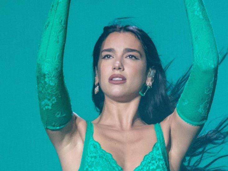 La cantante Dua Lipa celebra sus 28 años La cantante Dua Lipa celebra sus 28 años