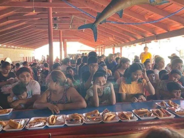 Apoyan con útiles a niños y jóvenes Apoyan con útiles a niños y jóvenes