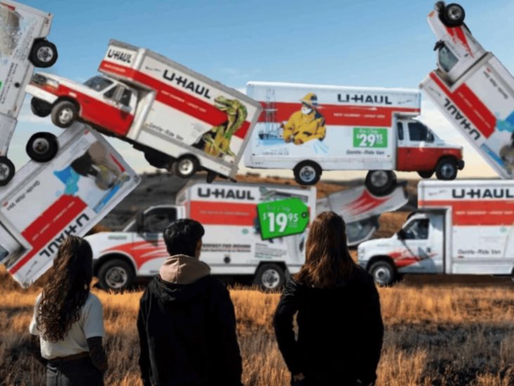 Construyen nuevo muro con los camiones U-Haul Construyen nuevo muro con los camiones U-Haul