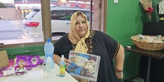 #REYNOSA Vengase a tomarse la foto con la Señora Católica en una panadería ubica en la Mil Cumbres.