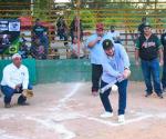 Expertos peloteros en el Torneo Estatal de Softbol