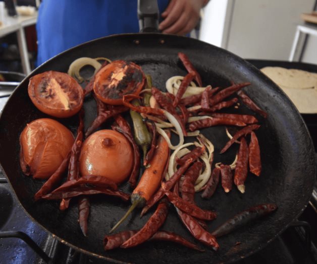 Cuesta caro saborear los platillos típicos Cuesta caro saborear los platillos típicos
