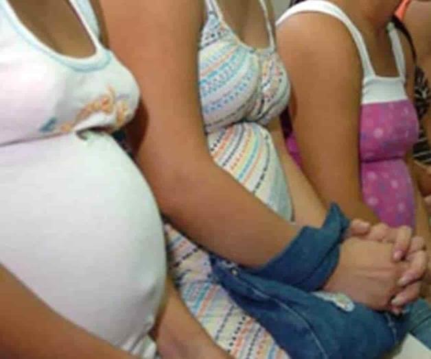 Aplican pruebas gratuitas para detectar VIH en mujeres embarazadas