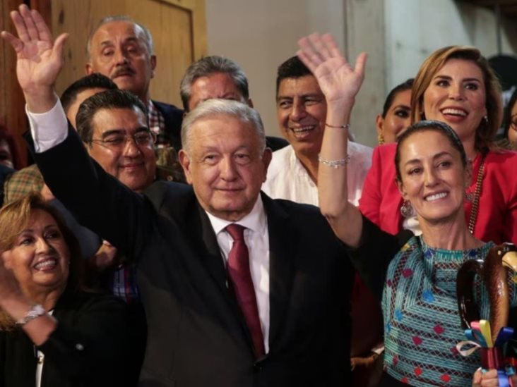 Sheinbaum es una mujer excepcional, honesta y no es corrupta: AMLO Sheinbaum es una mujer excepcional, honesta y no es corrupta: AMLO